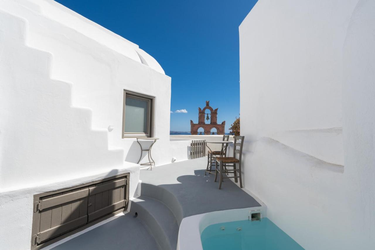 Astrea Suites "Ostria Cave Villa-Outdoor Jacuzzi" Oía Exteriör bild